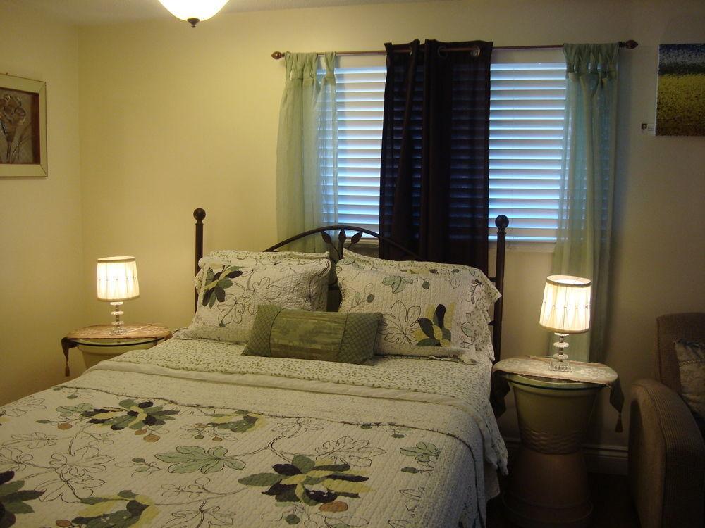 Paddington Place Bed & Breakfast ออชวา ภายนอก รูปภาพ